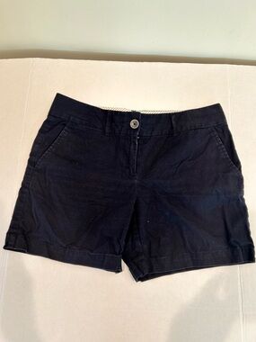 Ann Taylor Loft  Women's Black Cotton-Blend Shorts size 2